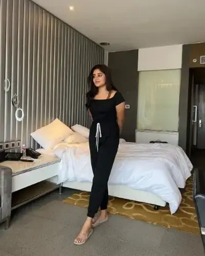 Call Girls Dharangaon Cash On Delivery